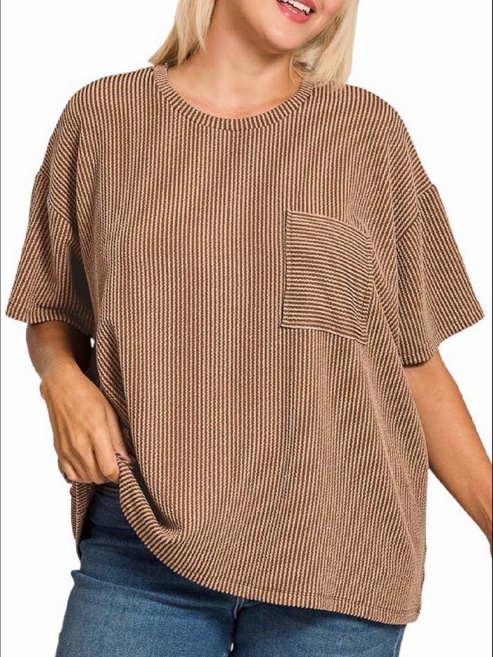Zenana Plus Size Brown Raised Rib Short Sleeve Front Pocket Top